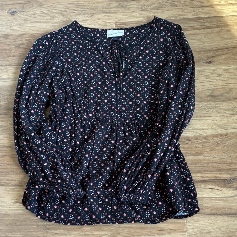 Universal Thread Black Floral Blouse